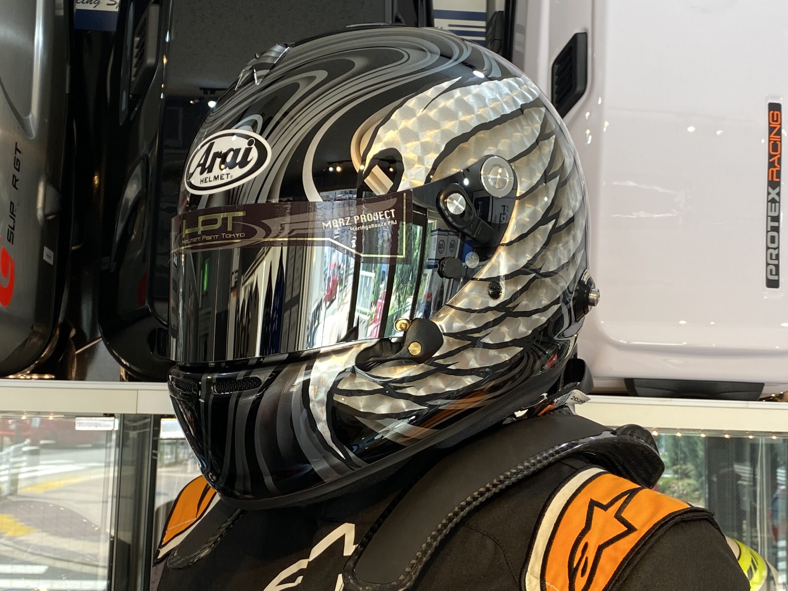 SWANS ブラック ヘルメット エアベント付き HSR−60 美品 SWANS ブラック ヘルメット エアベント付き HSR−60 美品 Amazon