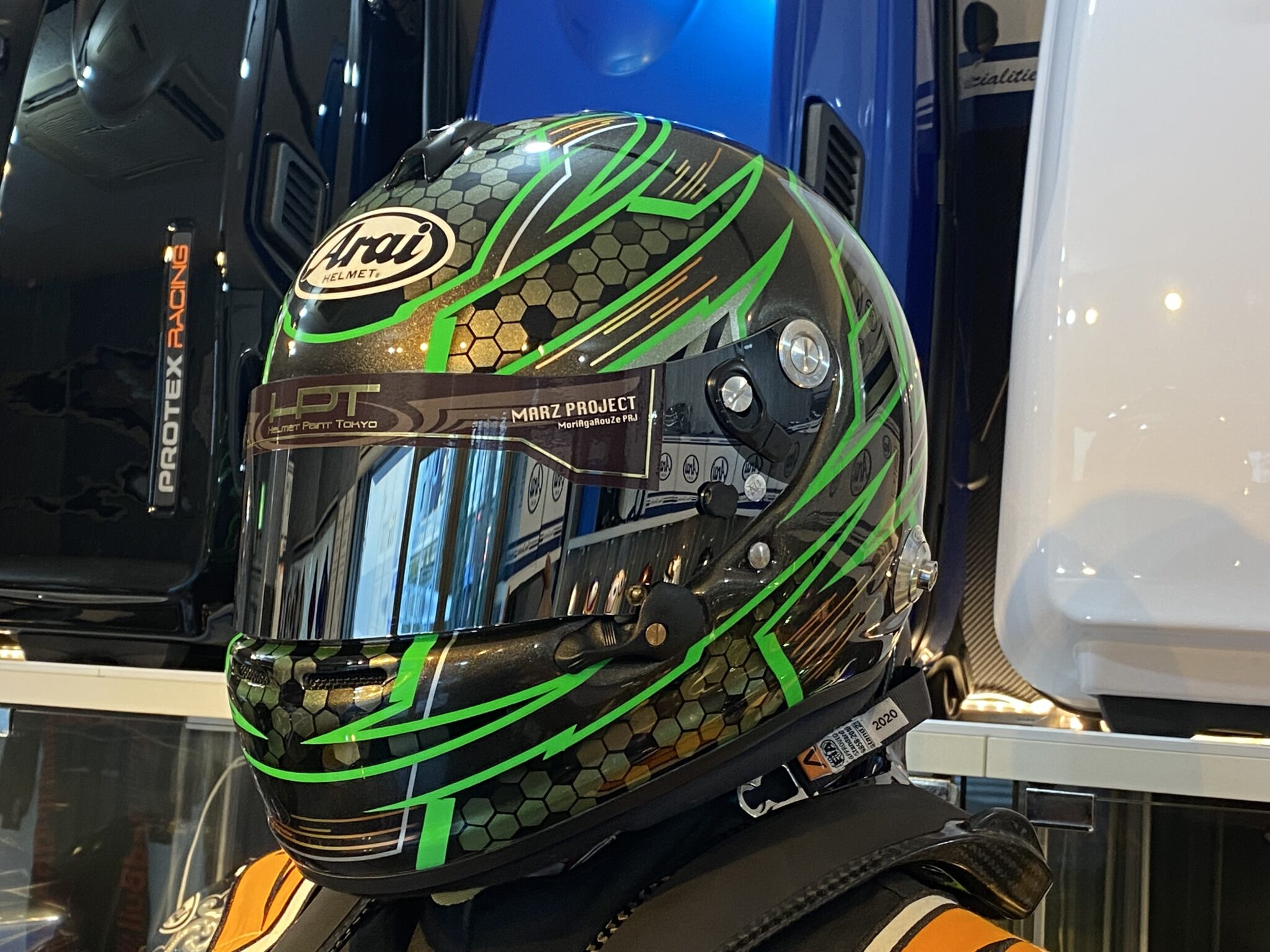 Auto racing helmets for sale 《paint gunmetal × green line》 ｜ Helmet