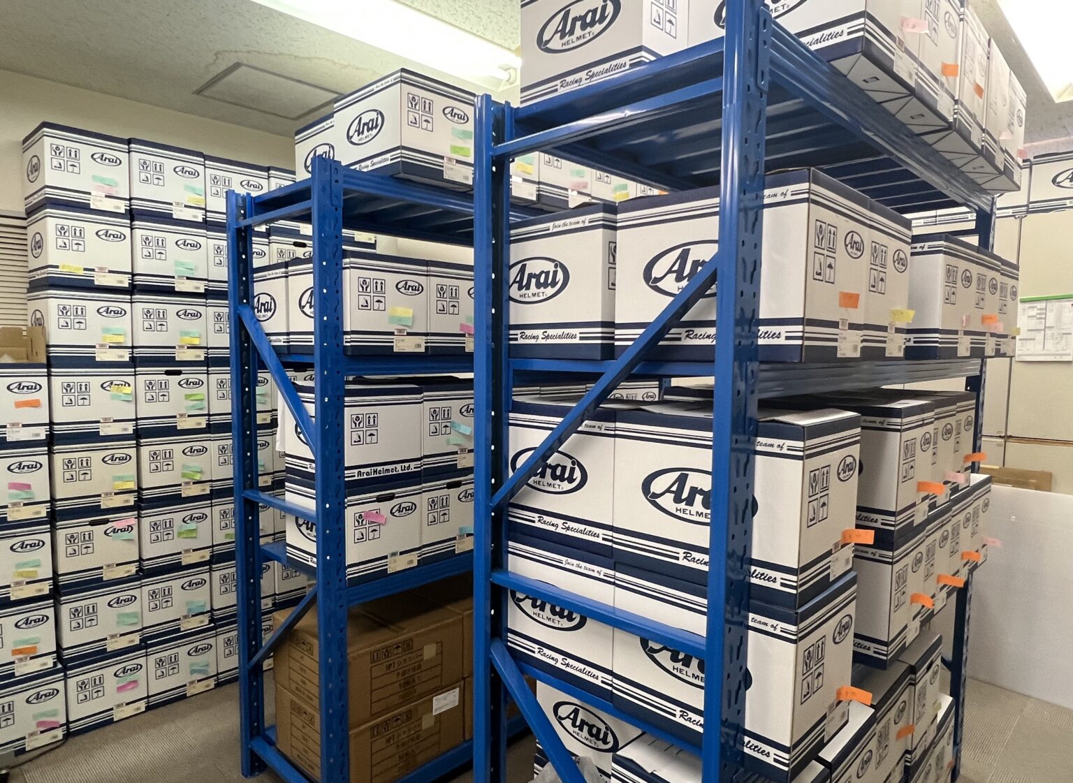 Arai helmet Japan distributor ｜ Helmet Paint TOKYO ヘルメットペイント東京