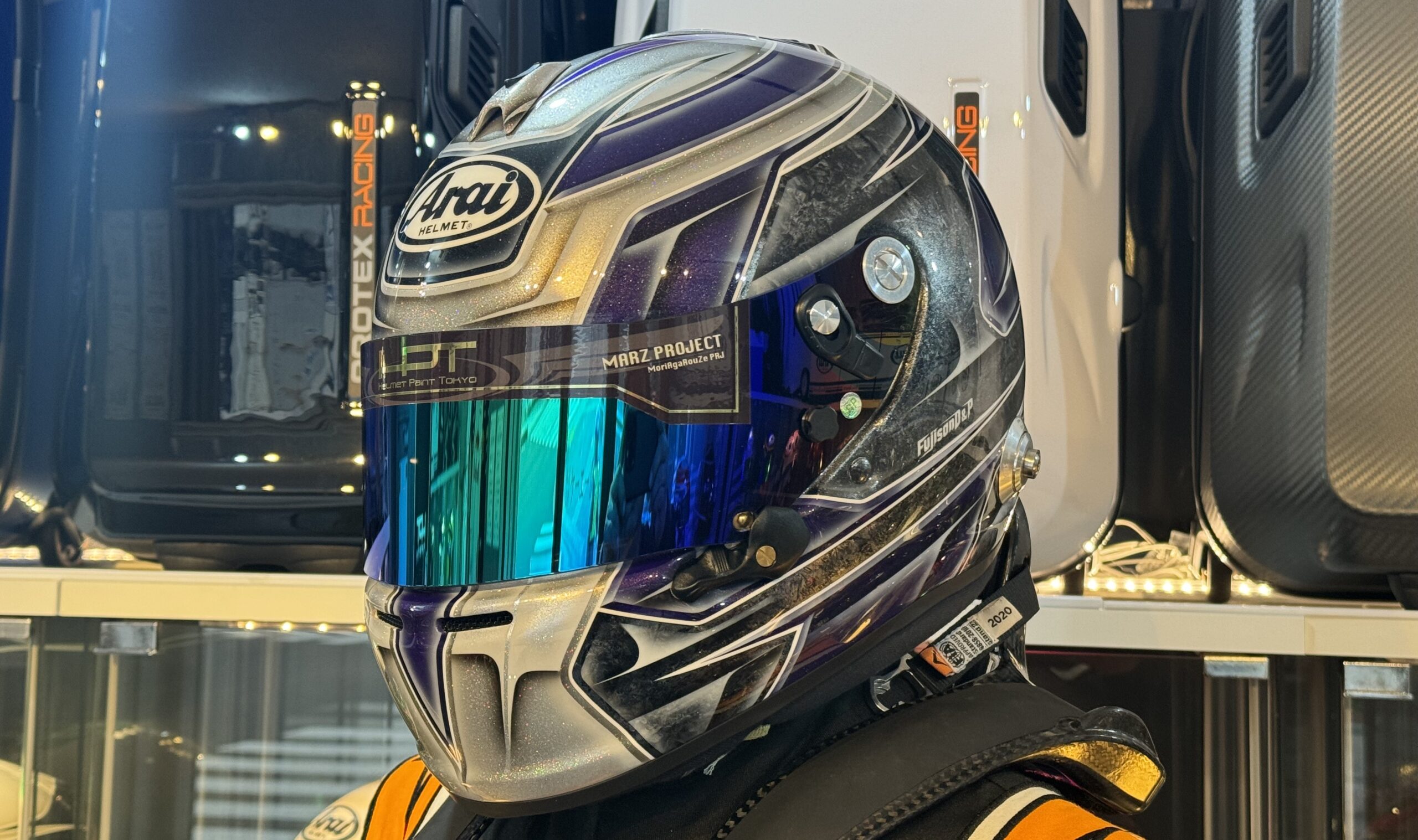 四輪 モータースポーツ用 オリジナルペイント ヘルメット ｜ Helmet Paint TOKYO - ヘルメットペイント東京