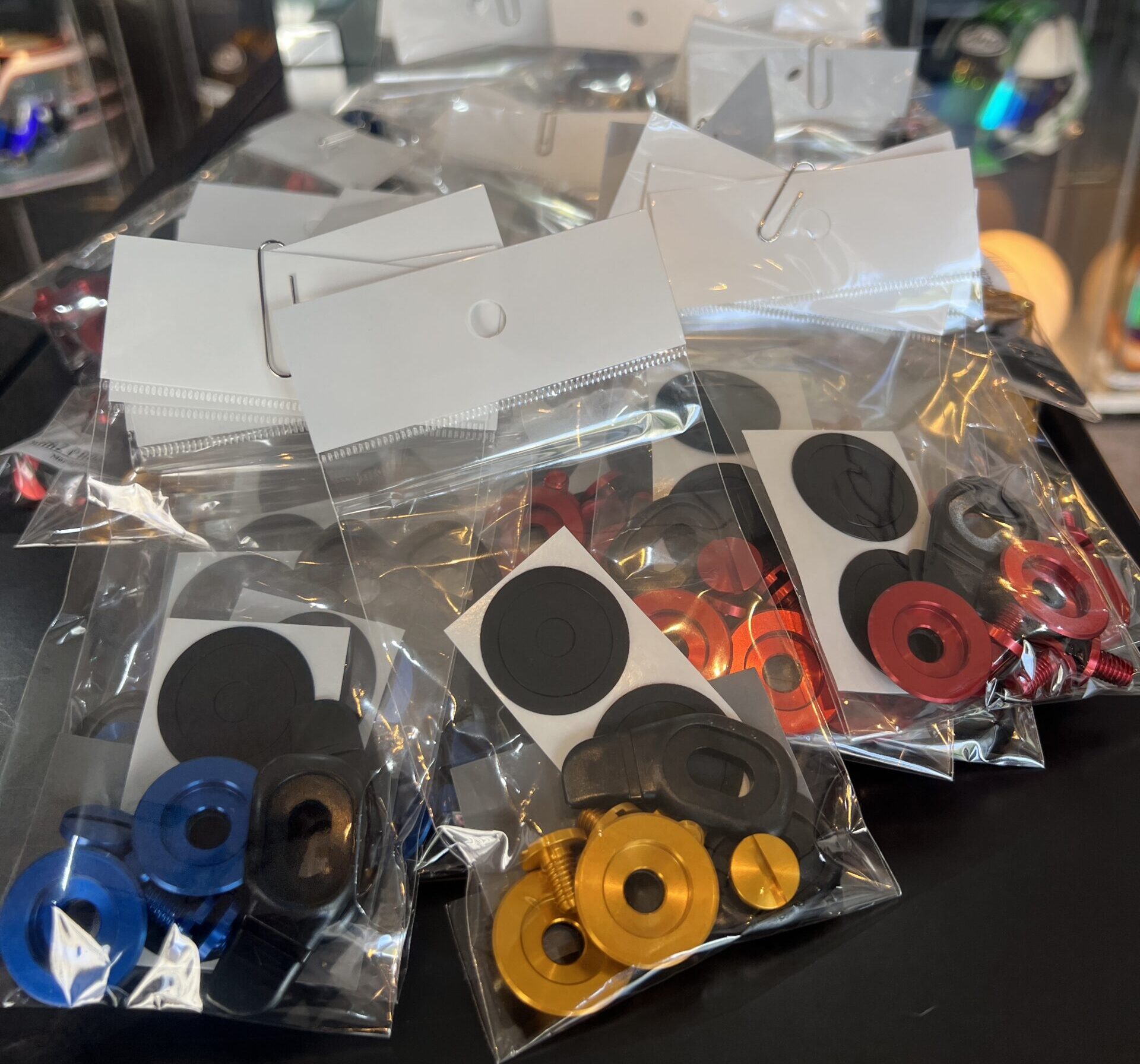 ☆販売開始☆】HPTオリジナル＜GP-6 カラーねじセット＞ ｜ Helmet