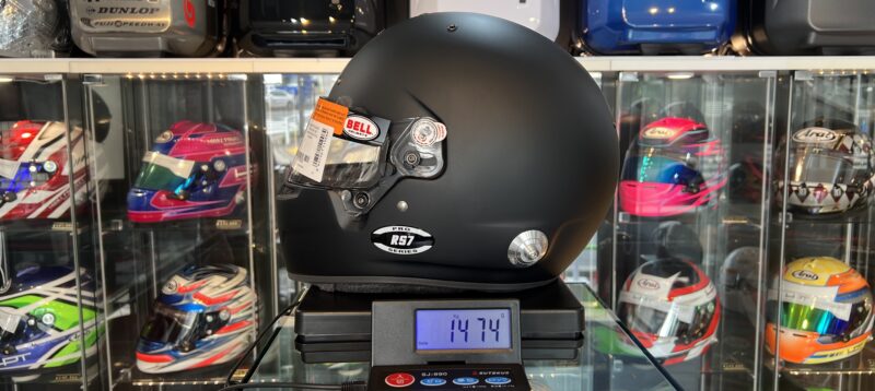 RS7 PRO マットブラック BELL helmet 入荷