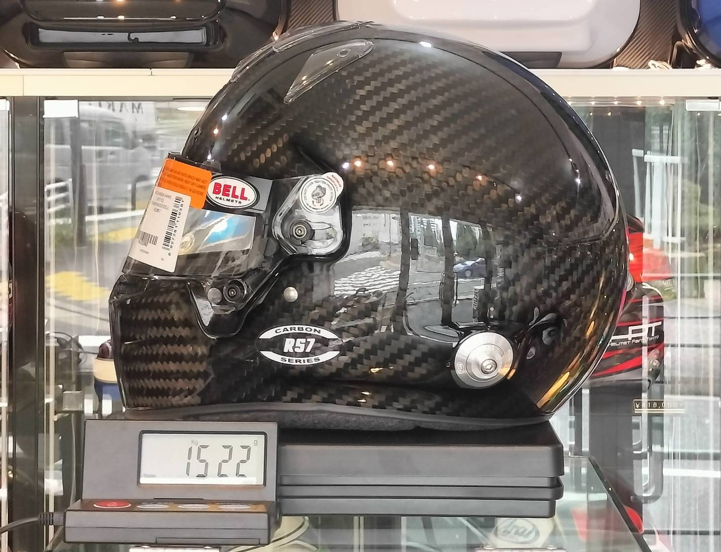 RS7 CARBON 60cm | BELL Helmet 入荷 ｜ Helmet Paint TOKYO