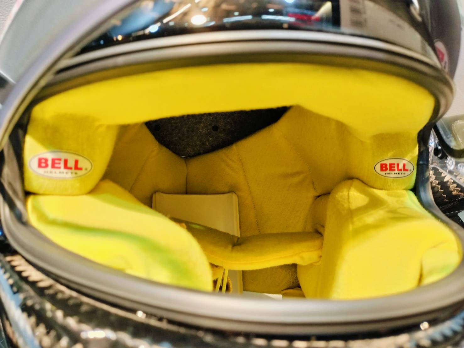激レア！BELLヘルメット Lサイズ Snap-on100周年 ４輪レース 4輪用ヘルメット 自動車レース FIA公認ヘルメット サーキット